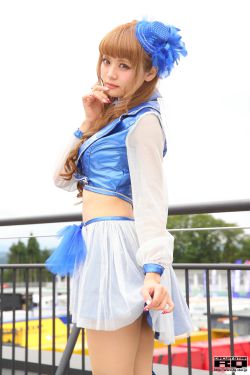 踏雪寻梅